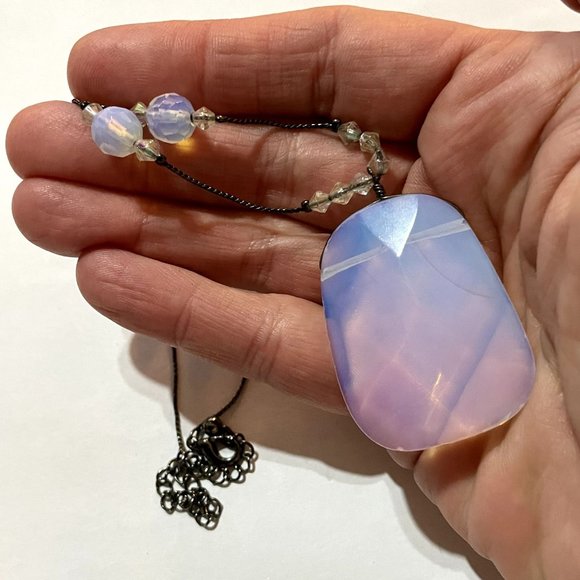 4/$20 Crystal Glass Faceted Pendant - Picture 5 of 7